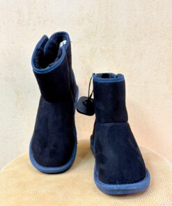 Alternative view of اگ دخترانه ناسا