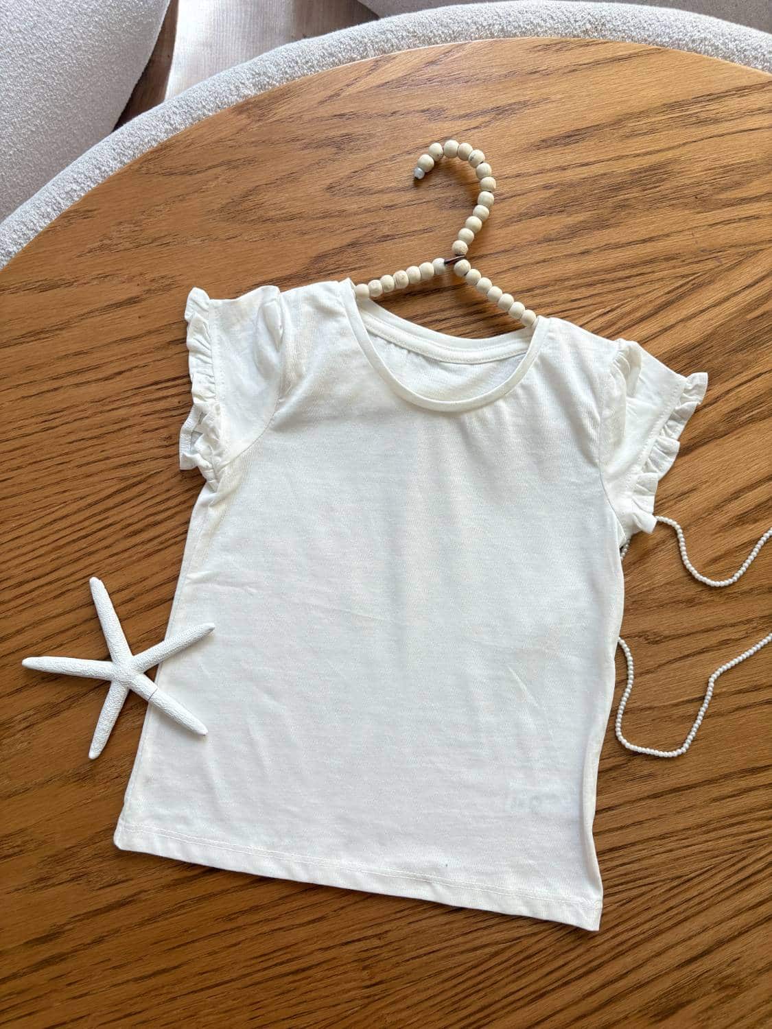 girl t-shirt