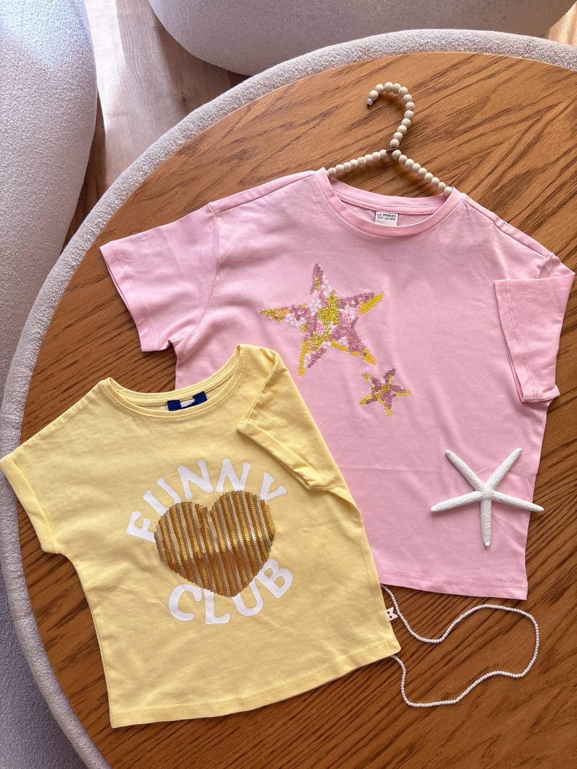 girl t-shirt