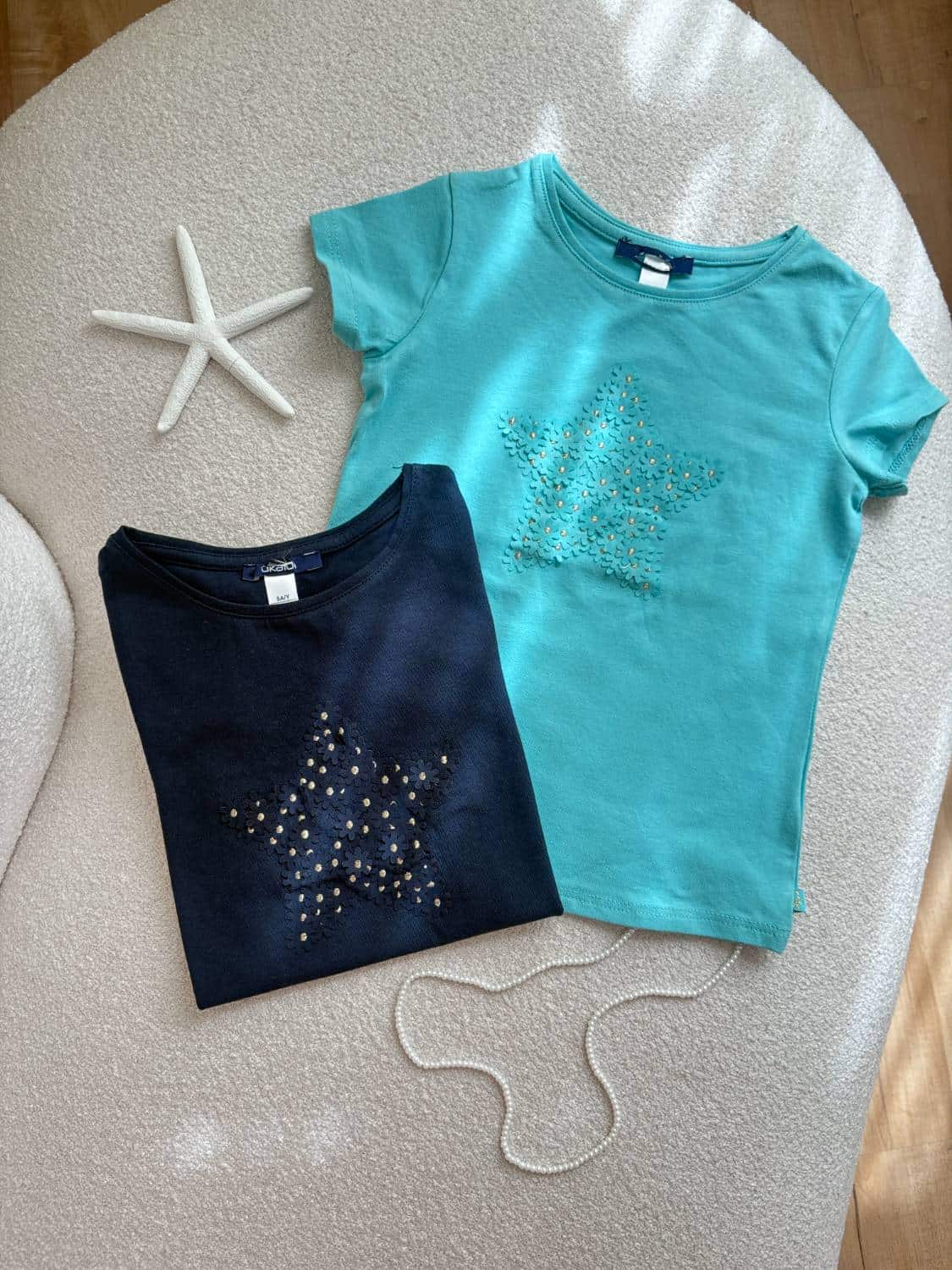 girl t-shirt